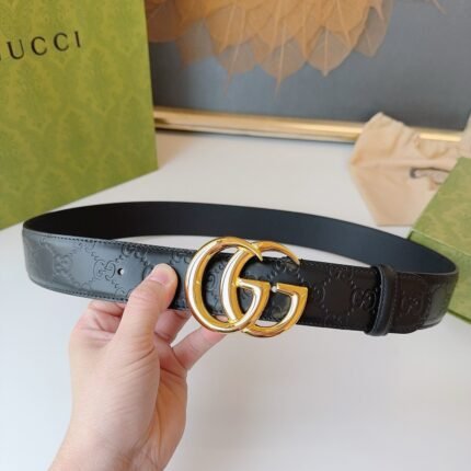 Gucci gold upper G ring buckle black textured belt, simple and elegant, classic and elegant