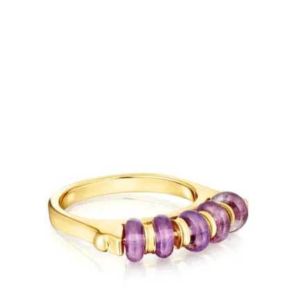 The ring is versatile and personalized, suitable for wearing in various places and fashionable